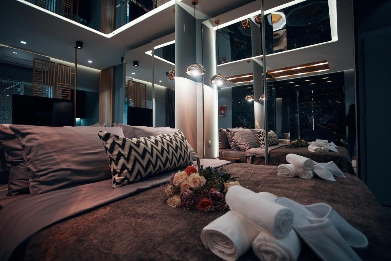 Monza Mirror Apartment Kikinda Exterior photo